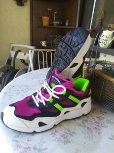 new balance berry lime