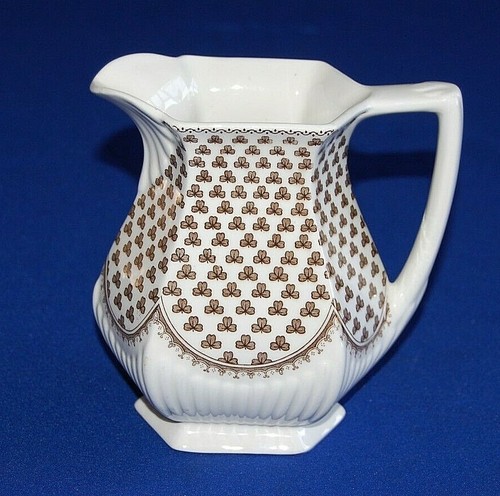 Assiette Décorative Poole Pottery – WWF Seal – Édition Limitée Barbara Linley Adams