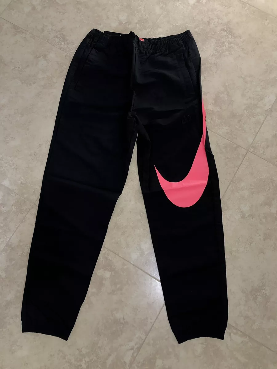 Nike big swoosh clearance jogger