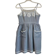 Tulip B Womens Size M Soft Gray White Embroidered Fairy/Summer Wear Dress 
