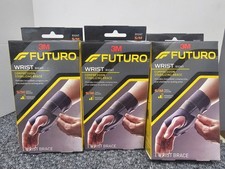3X FUTURO 48400EN Energizing Wrist Support S/...
