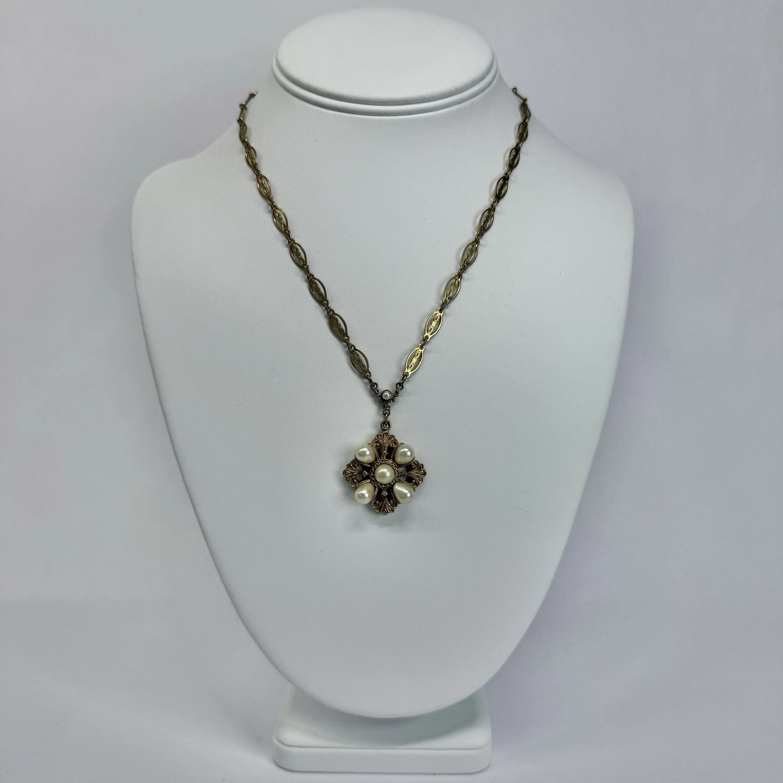 1928 Faux Pearl Ornate Filigree Pendant Gold Tone Vintage Necklace Jewelry N434