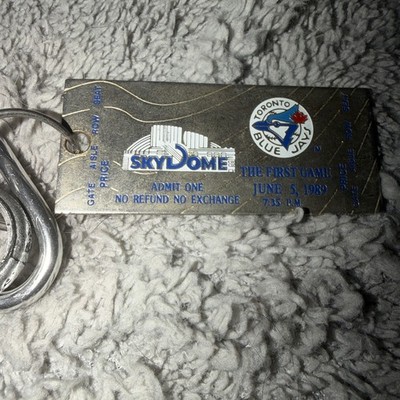 1989 Toronto Blue Jays SkyDome First Game Commemorative Keychain - June 5