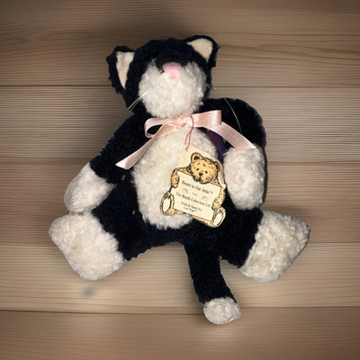 Vintage Boyds Bears in the Attic Cat Plush with tags Small 1991- 1996 