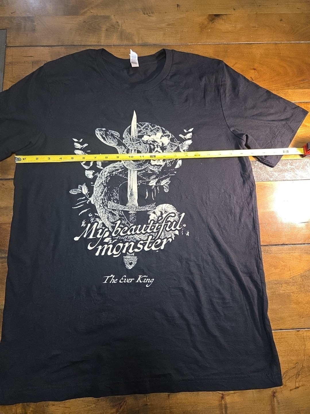 The Ever King Shirt Large LJ Andrews My Beautiful Monster Book Merch Fantasy image 6