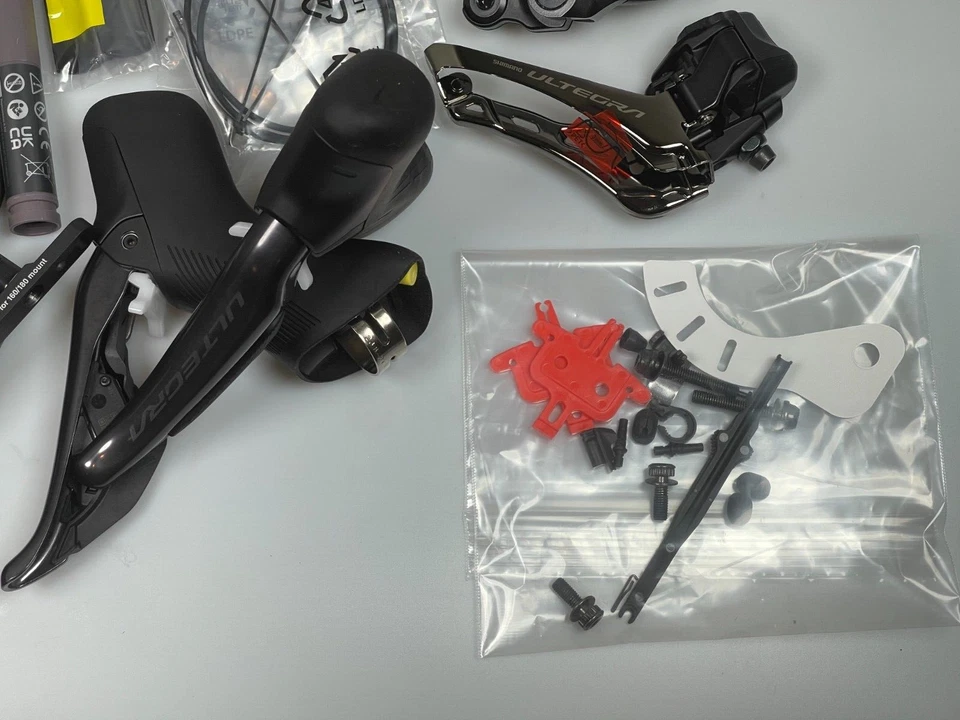 Shimano Ultegra R8170 12 speed Di2 Hydraulic/Disc Group Kit, No Crank, 11x34 - Image 4 of 4