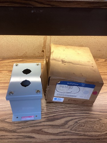 WESTINGHOUSE PB1ES2 2 UNIT PUSHBUTTON -FREE SHIPPING