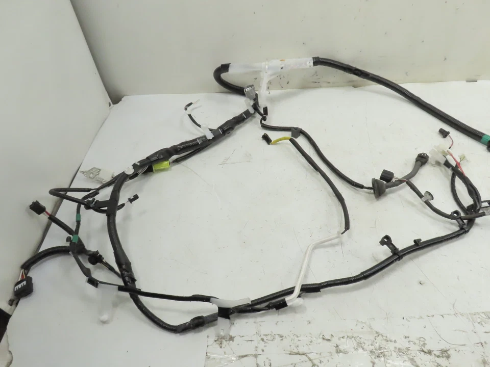 Arnés de cables 14 Toyota Highlander #1296, cableado de piso de cabina principal, fabricante de equipos originales derecho 82161- Foto 2 de 4