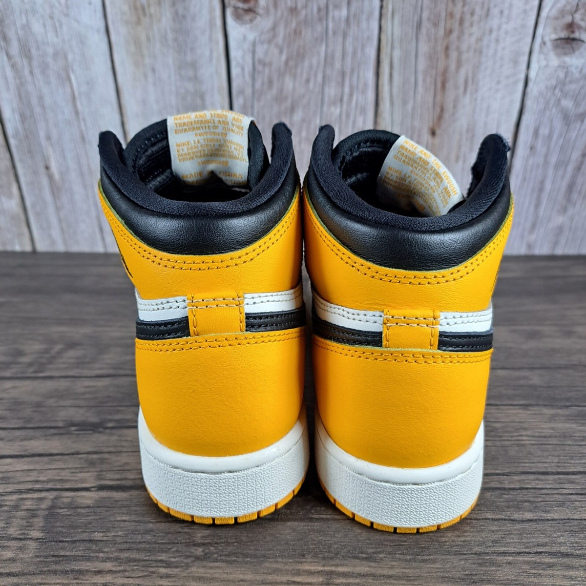 Nike Air Jordan 1 Retro High OG GS Youth 3.5 Taxi Black Nike Air Jordan 1 Retro High OG GS Youth 3.5 Taxi Black