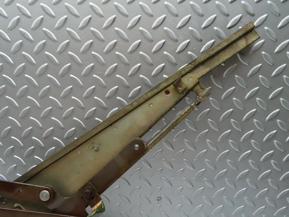 ⚙4719⚙ Mercedes-Benz W114 280CE Coupe Regulador de Janela Manual Frontal Esquerda - Imagem 4 de 4