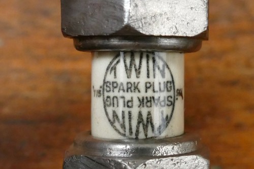 RARE Vintage 1920s TWIN 775 Double Ended Spark Plug Model T Farm Tractor Auto - Picture 7 of 8