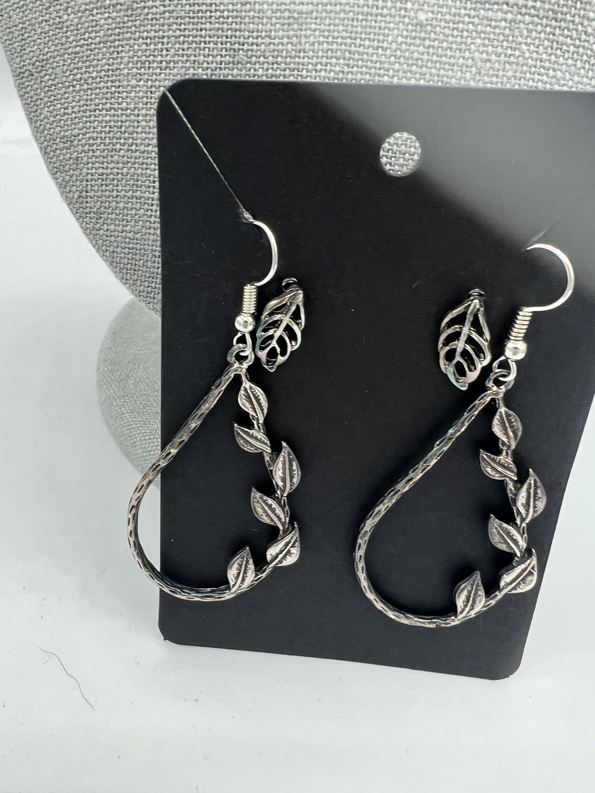 Leaf Design Silver Tone Fish Hook Dangle Earrings… - image 8