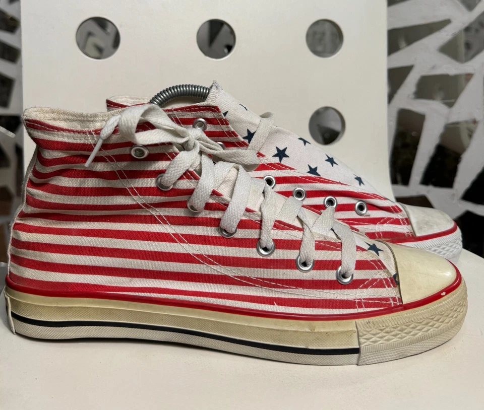 Converse All Star Vintage Hi American bandiera USA mai indossate senza scatola taglia 40EU - Immagine 2 di 4