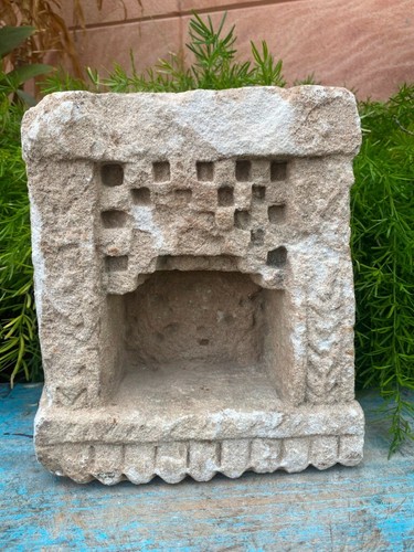 17th Antique Sandstone Hand Carved Alla Candle Holder Oil Lamp Holder 8.5 x 7'' - Picture 3 of 12