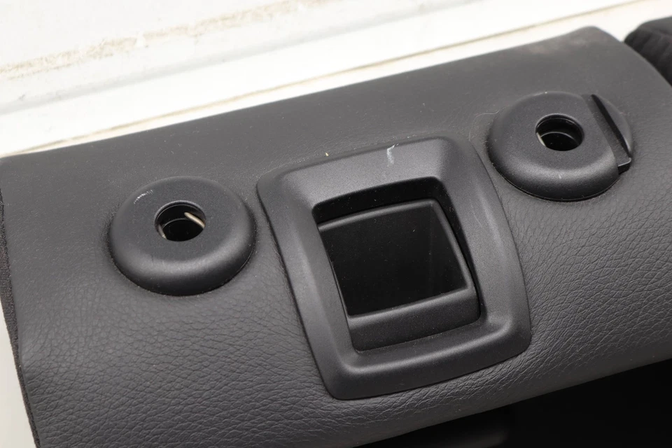 BMW ACTIVEHYBRID 3 2013-2015 - Cojín respaldo asiento superior trasero izquierdo (cuero) Foto 4 de 4