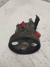Pompe direction assistée Volvo V40
