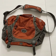 OSPREY Elroy Messenger Bag Cargo Pockets Sipper Side Laptop Burnt Orange Gray