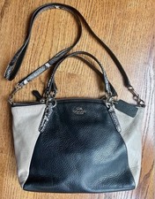 Borsa Coach donna nera beige ciottoli manico superiore con tracolla staccabile