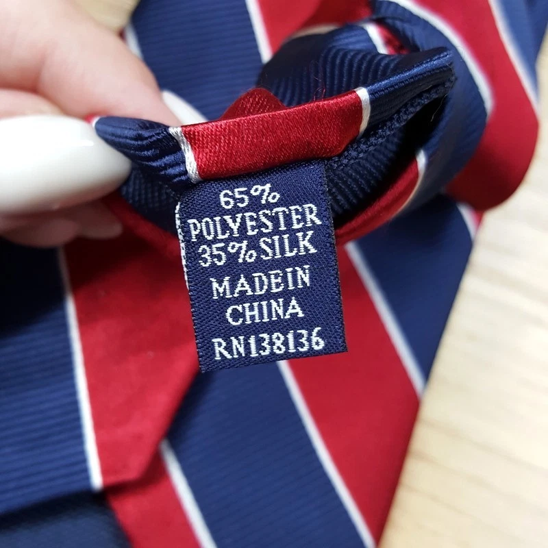 Vestido de negocios CLUB ROOM para hombre corbata con cuello rojo satinado diagonal a rayas preppy Foto 3 de 4