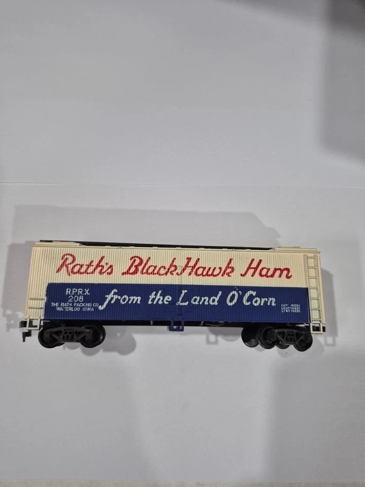 Coche refrigerador vintage escala HO 40' Rath's Black Hawk Ham R.P.R.X. Tren #208 Foto 2 de 4