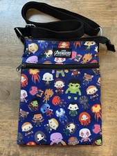 Bolso Bandolera Marvel Avengers Infinity War Loungefly Funko Pop