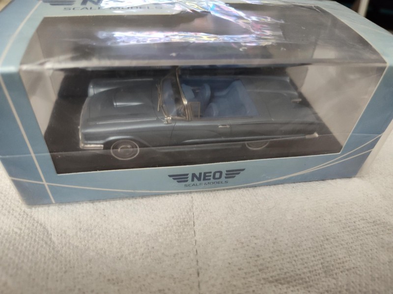 Ford Thunderbird Convertible 1960 Light Blue Neo 46057 1:43 Usa Car Cabriolet