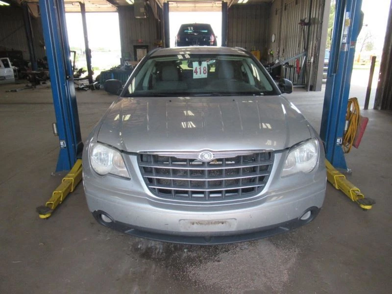 Cubierta de parachoques inferior antiniebla con luz de esquina/estacionamiento para caravana 05-09 285007 Foto 2 de 4