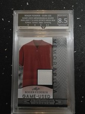 Roger Federer Game-Used Leaf Memorabilia Card