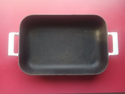 Vtg Waterford (Ireland) Colorcast Cast Iron White Enamel Casserole/Baking Pan #9