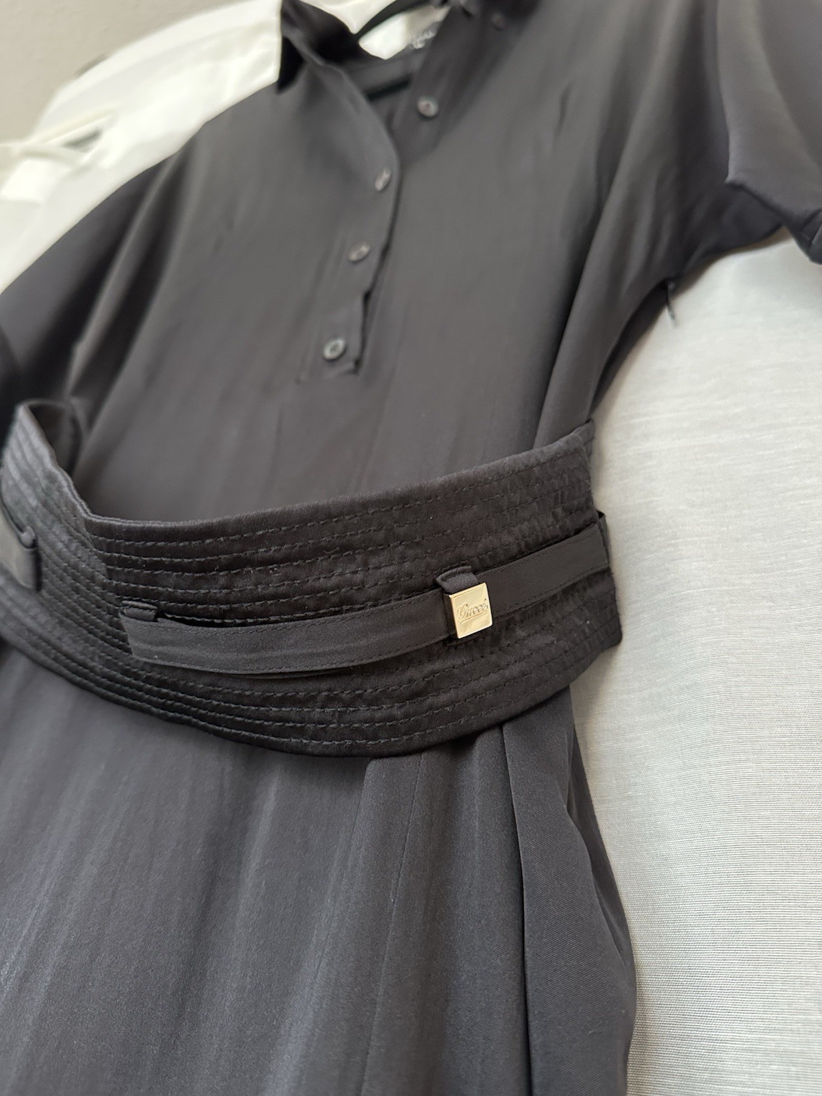 Gucci Vintage Black Silk Shirt Dress IT 44 Made in Italy with Belt, Rare image 3