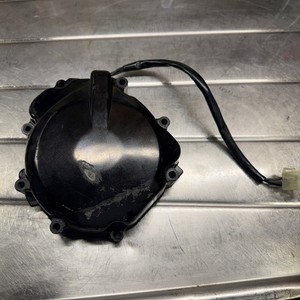 04 05 GSXR 600 750 STATOR MAGNETO COVER CASE OEM ALTERNATOR Suzuki 2004 2005