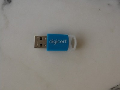 DigiCert SafeNet 5110+ FIPS Level 2 USB Code Signing Token RESET -NO CERTIFICATE