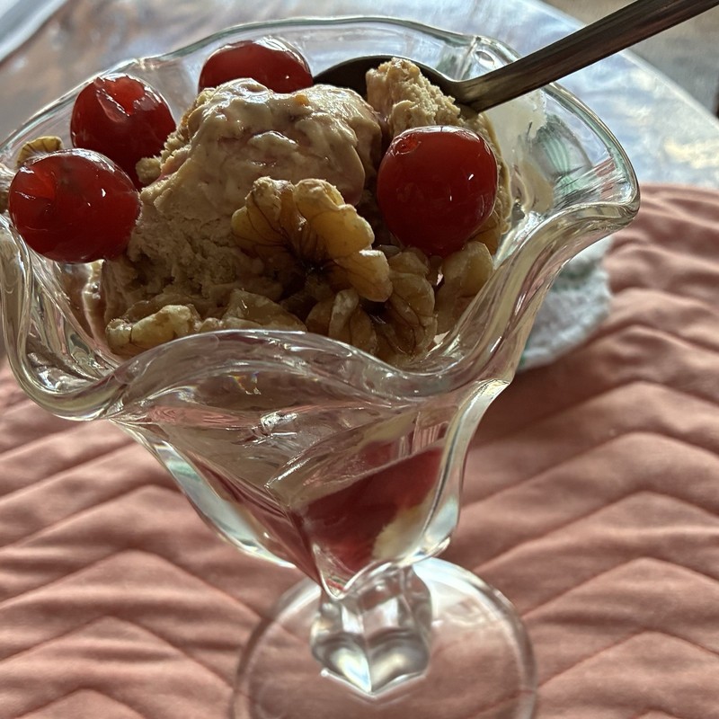 Restaurant Quality Sundae Sundae Glasses Set of 2