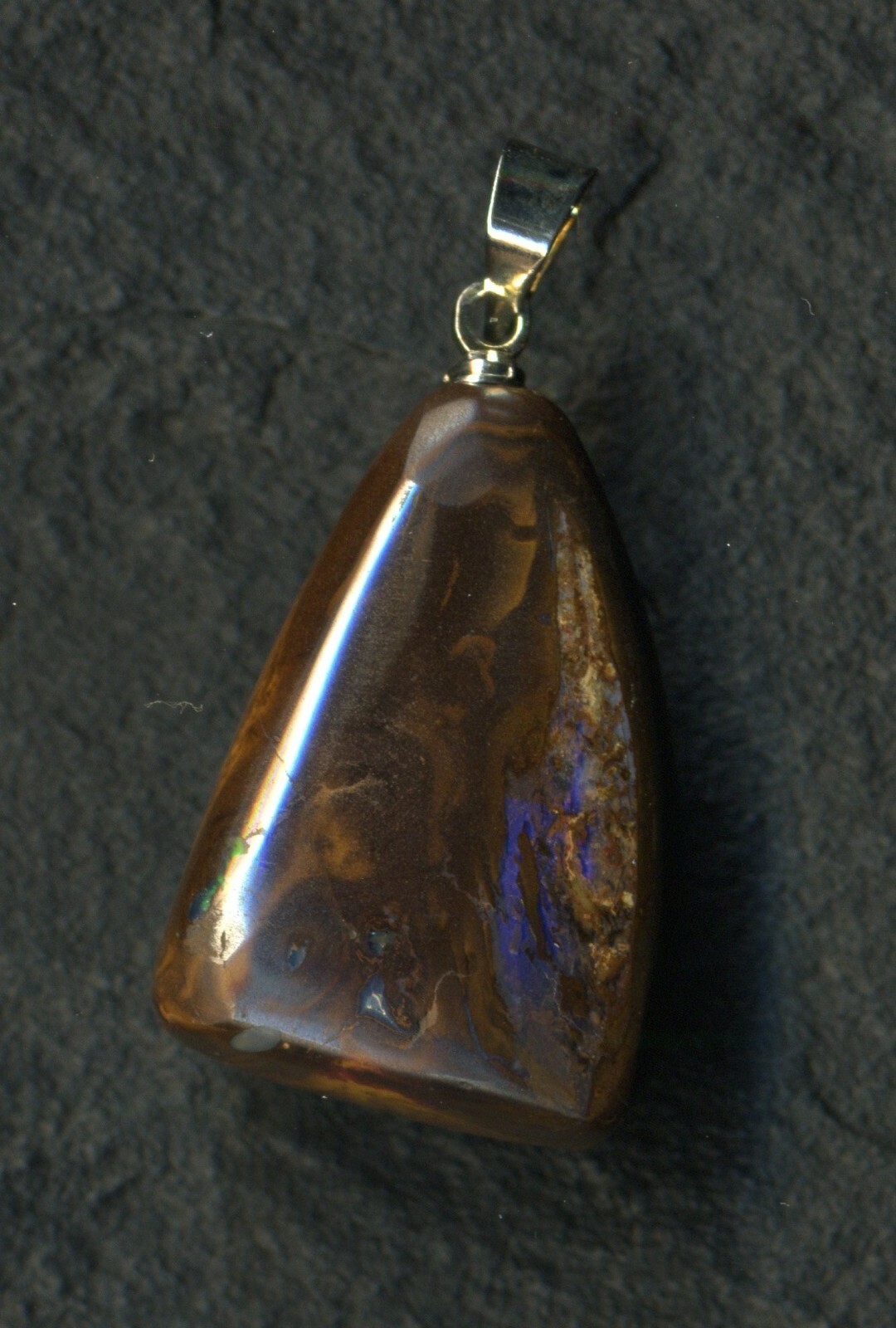 Pendentif opale boulder d'Australie bijou bohème chic d'été