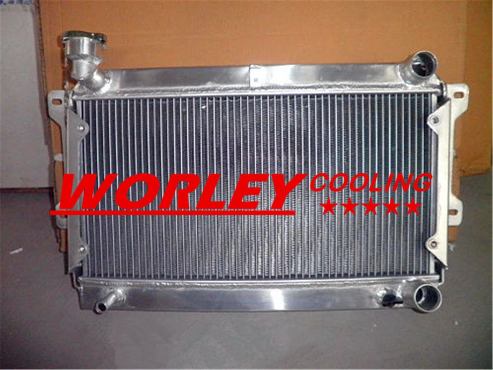 3 Row Radiator for Mazda R100 / Familia Rotary 1000 1200 1300 10A / 12A & fans Foto 2 de 4