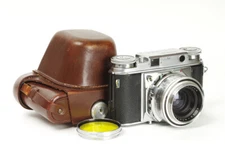 Voigtlander Prominent Rangefinder 35mm Camera with Skoparon 3.5/35mm No.B10916