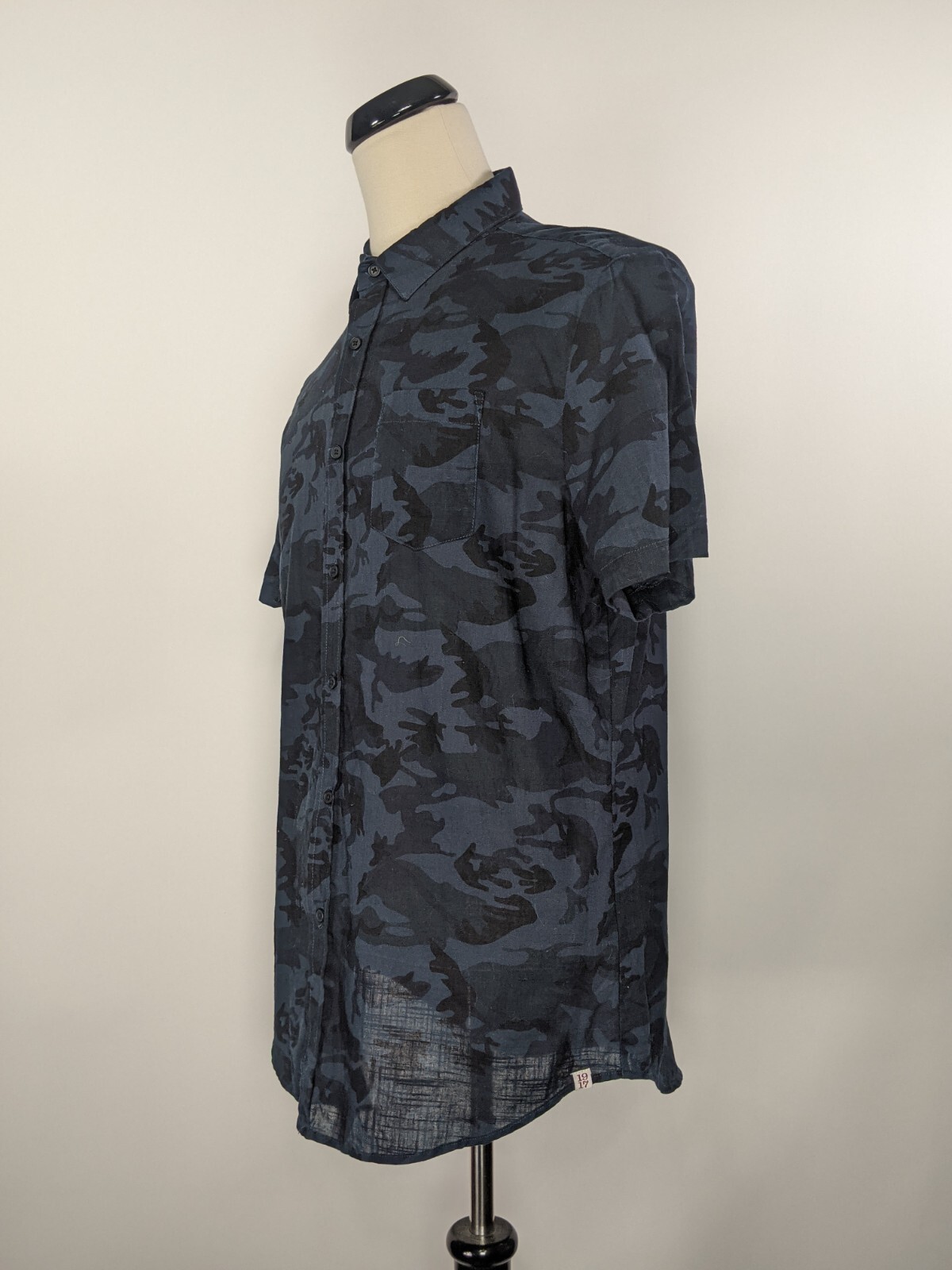 Soverign Code Short Sleeve Button Up Chiffon Shir… - image 2