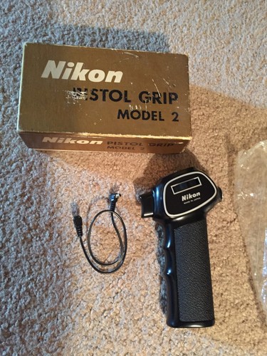 Nikon model 2, Camera Pistol Grip 1/4” Top Lock,bottom Support With box and cord - Picture 2 of 4