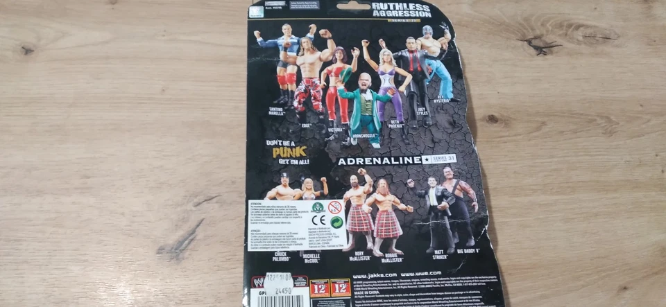 Figurine catcheur, Ruthless Aggression série 35: "Santino Marella". - Photo 2/2