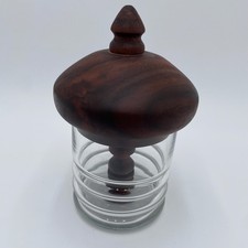 Tarro de cucharón de miel - Madera de nogal y vidrio - Tapa y cucharón torneados a mano