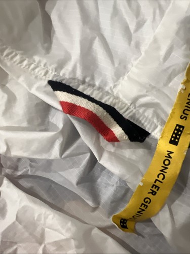 moncler jacket size 2 - Picture 16 of 24