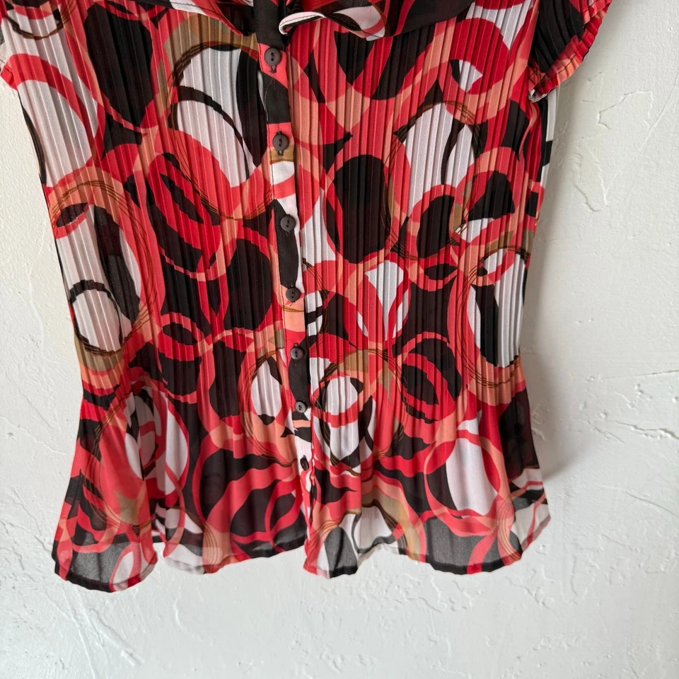 East 5th Y2K 中号复古时髦粉红色几何荷叶边纽扣娃娃衬衫 — 第 3/4 张图片