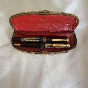 VINTAGE PELIKAN C1950's 400 FOUNTAIN PEN & PENCIL SET