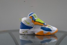 Nike Air Speed Turf  Atomic Green  Performance Sneakers DR9869-100 Youth Size 6Y