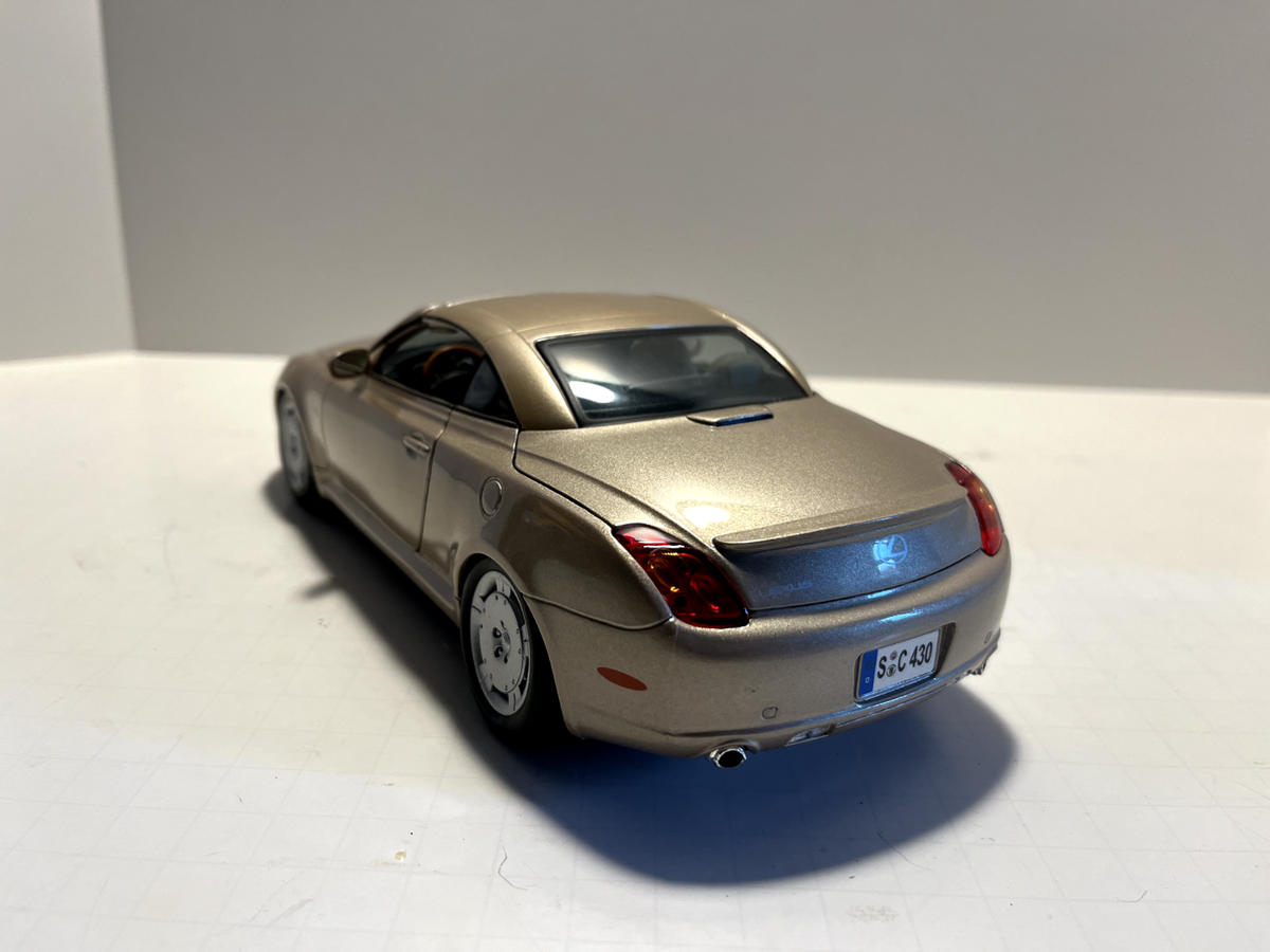 Maisto Lexus SC 430 Hardtop; Gold Diecast; 1:18 | eBay