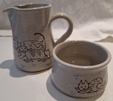 Studio Pottery Jug and Sugar Bowl, Cat Design. Stoneware, handmade, unused, VGC