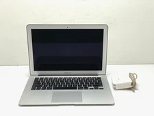 MacBook Air 13" 2011 | i5-2257M | 4GB RAM | 64GB SSD | 139 Cycles | LINUX | READ