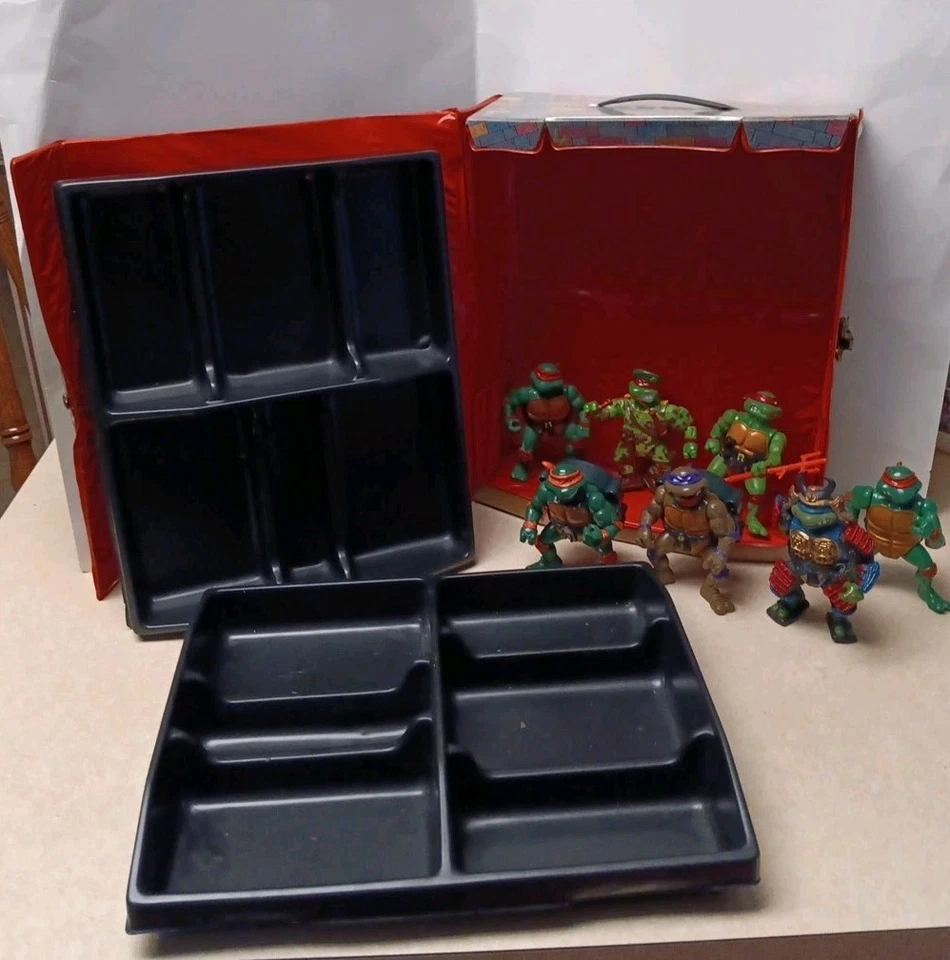 Vintage TMNT Ninja Turtles Action Figures Lot Of 7 With Carry Case 2 Trays - Image 3 of 4