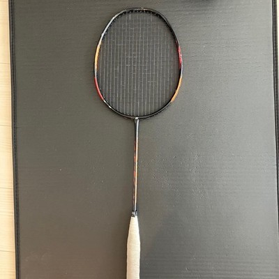 YONEX DUORA 33 Badmintonschläger