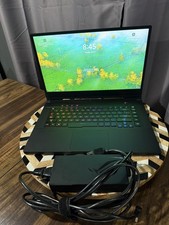 ASUS ROG Zephyrus GU502GV   i7-9750H / Nvidia RTX2060 / 16GB / 1TB / 144Hz 15.6  